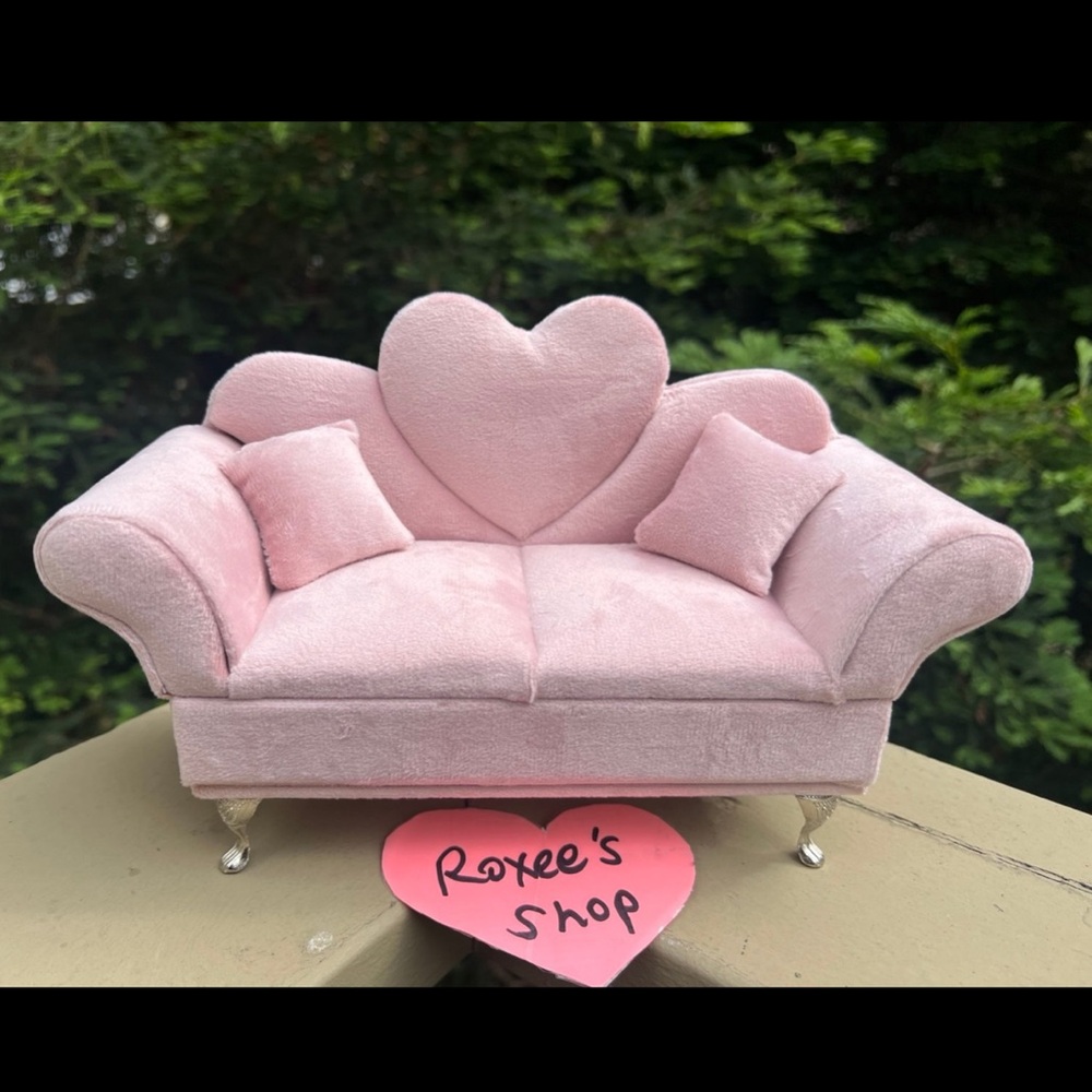 Pink Velour Heart Love Seat Jewelry Case 1pc